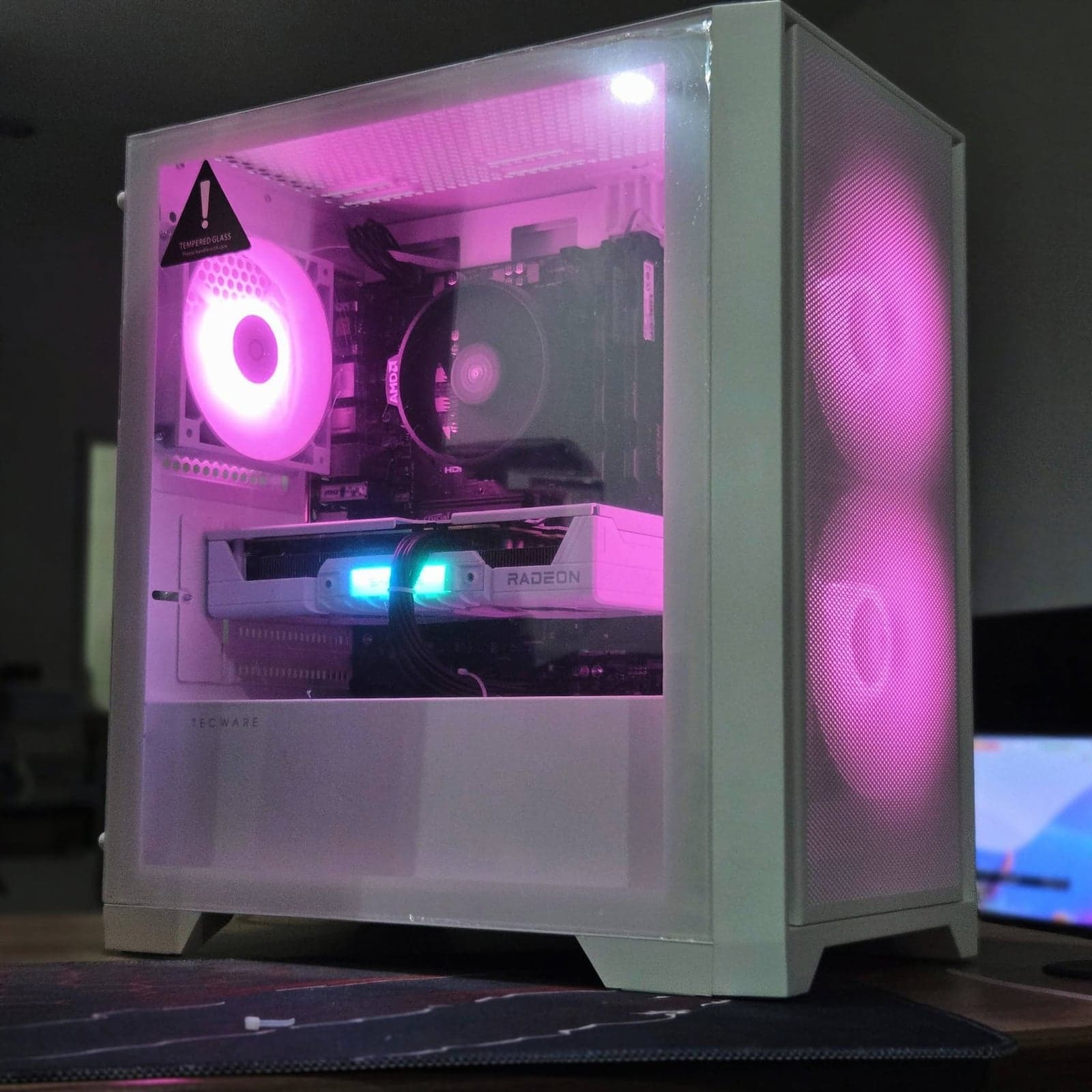 White & Pink Gaming Build